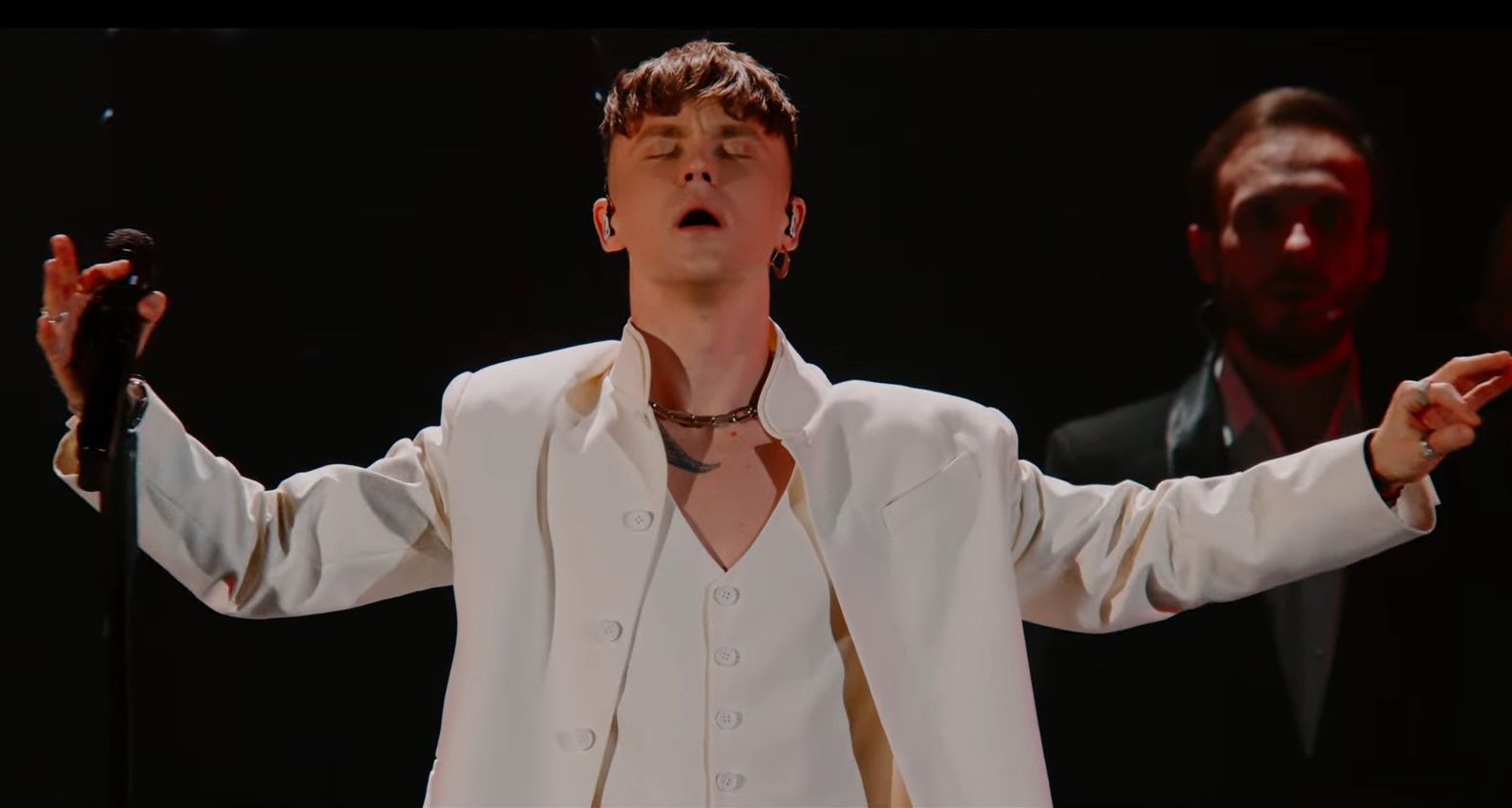 Артём Пивоваров