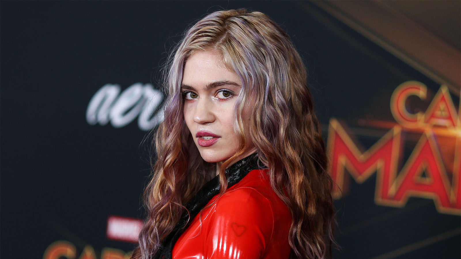 Шивон Элис Зилис