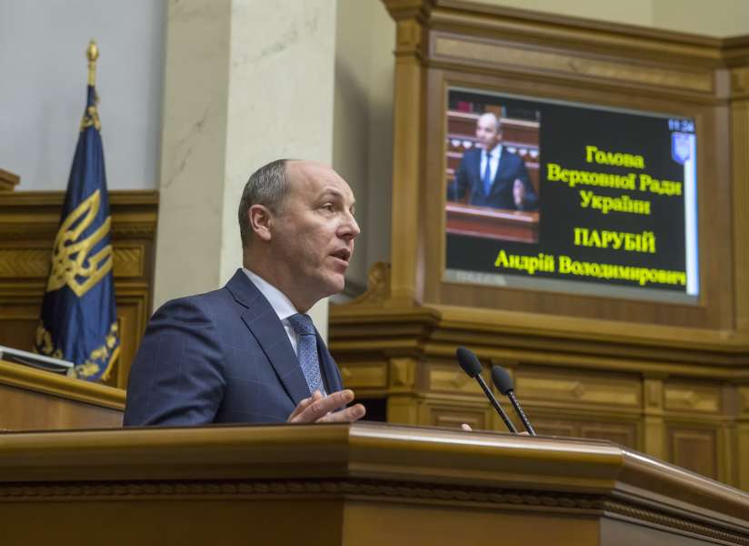 Парубій Де Зараз: Текущая деятельность и личные особенности