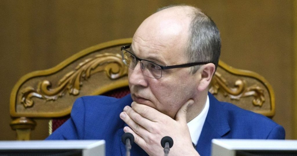 Хто Такий Андрій Парубій: біографія, кар'єра та особисте життя
