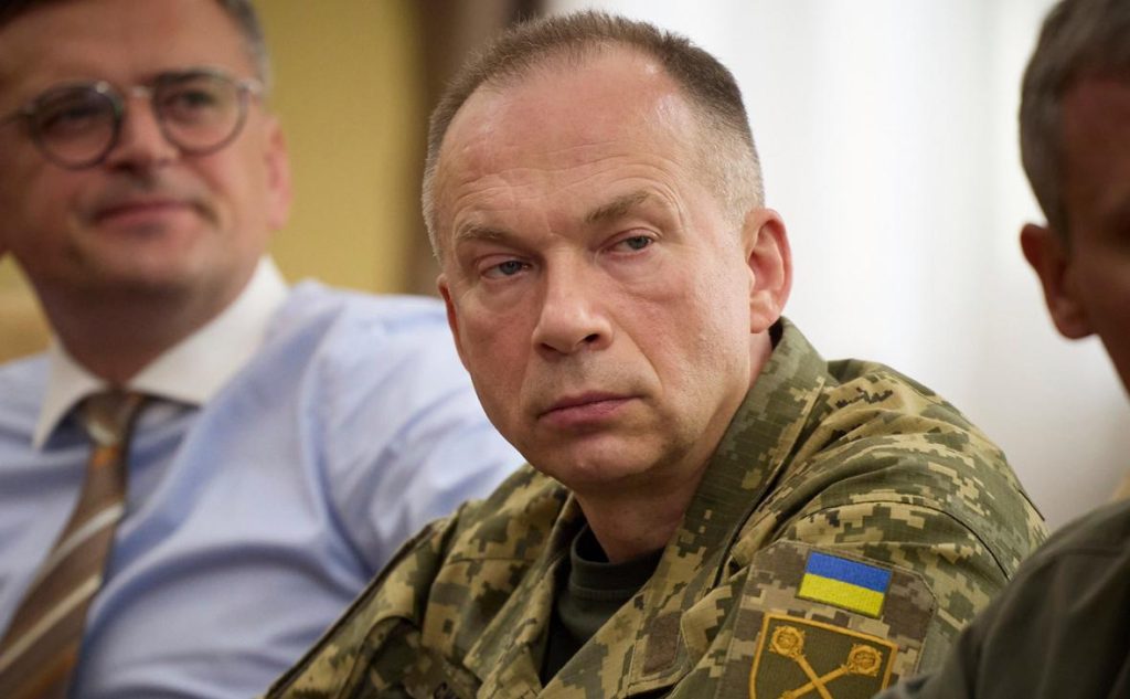 Валерий Залужный Родители Национальность: подробная биография и карьера