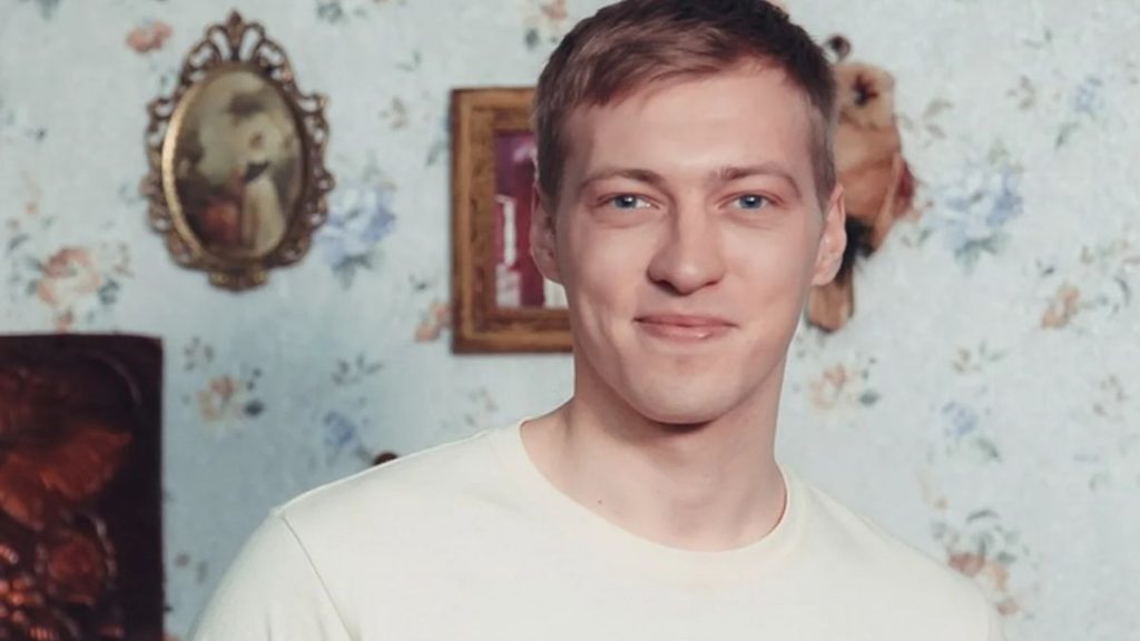 Григорий Бакланов Родители Фото: подробности о семье, биографии и карьере
