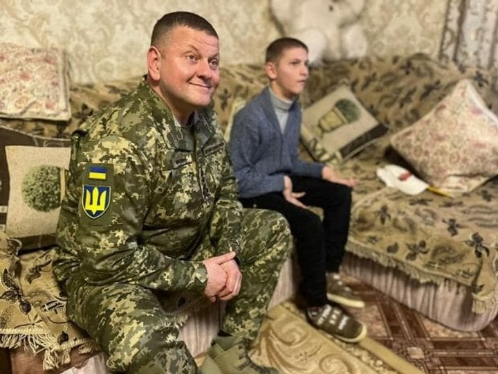 Залужний Біографія: життєвий шлях, кар'єра та особисте життя